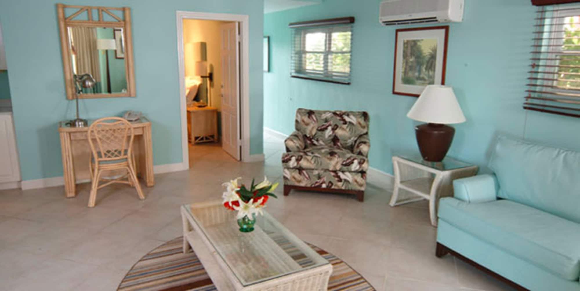 Trade Winds Hotel Dickenson Bay Exteriör bild